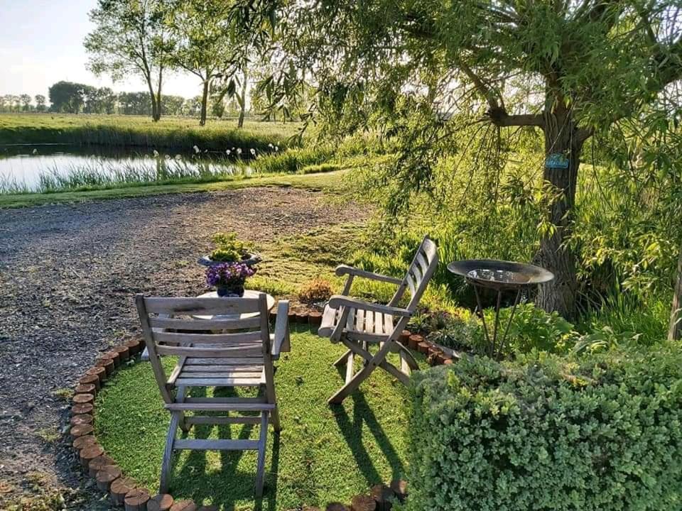 Logies De Meerkoet Брюж Екстериор снимка